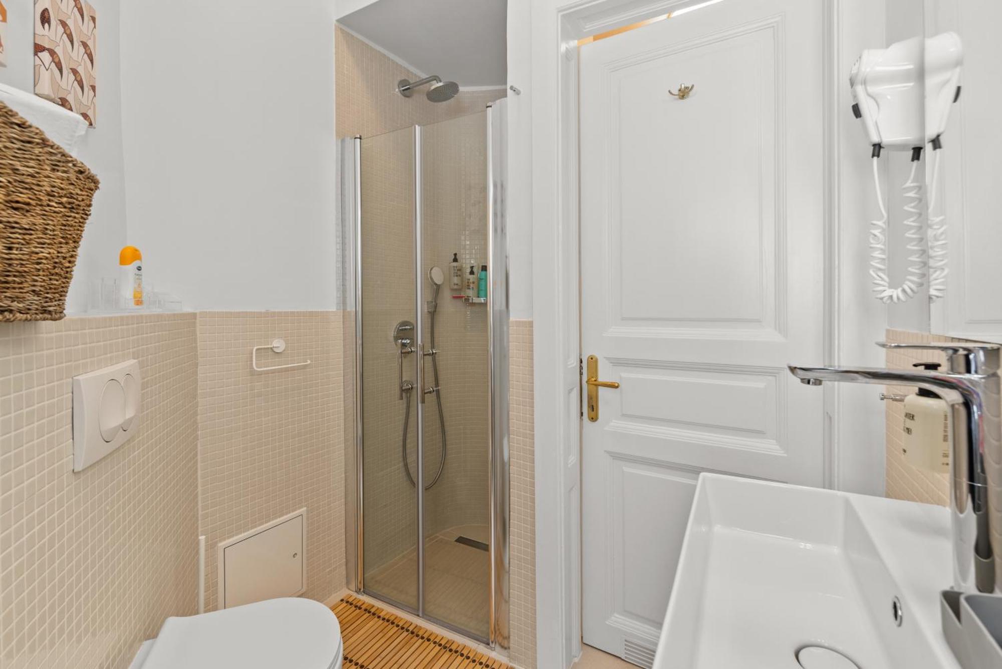 Maxim's Muenz Apartman